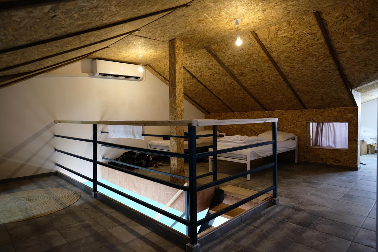 The White Hill Guesthouse ييروهام المظهر الخارجي الصورة