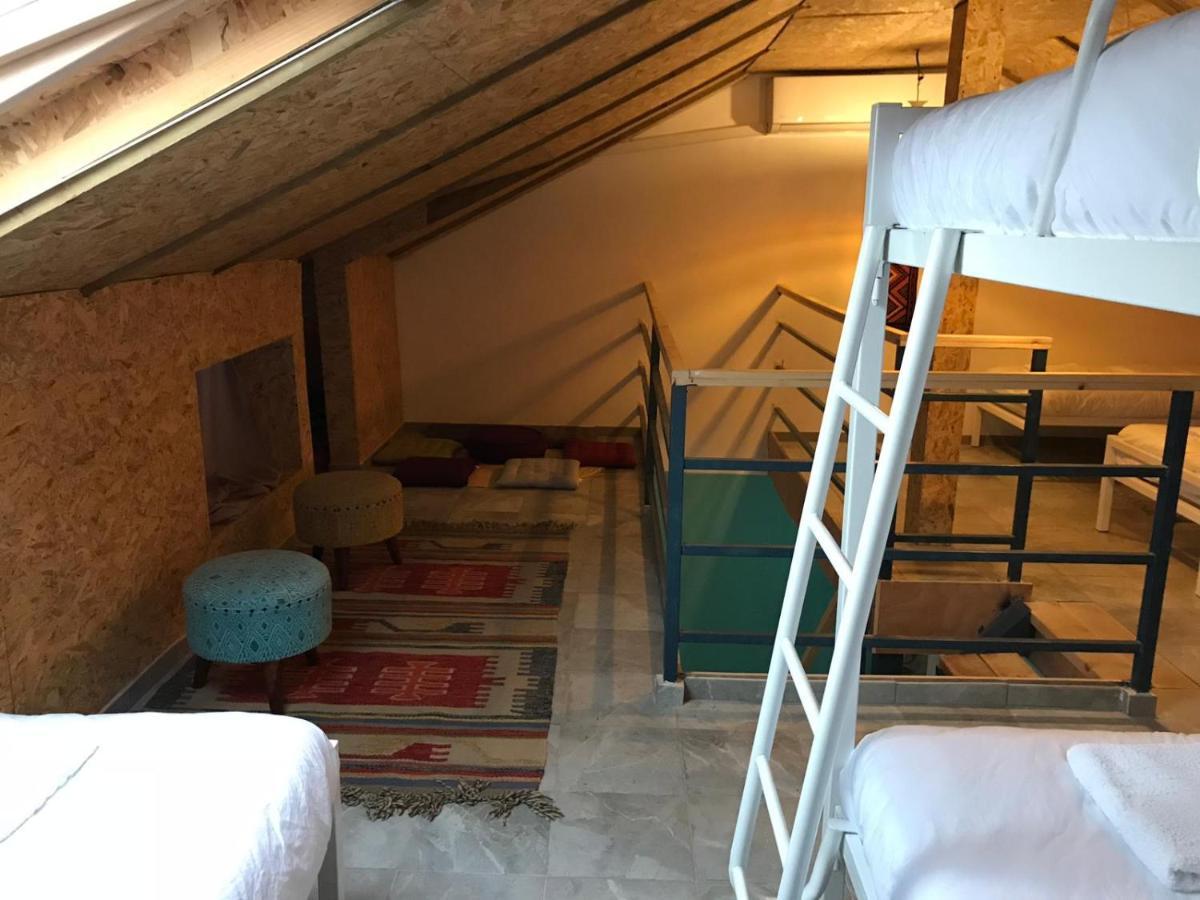 The White Hill Guesthouse ييروهام المظهر الخارجي الصورة